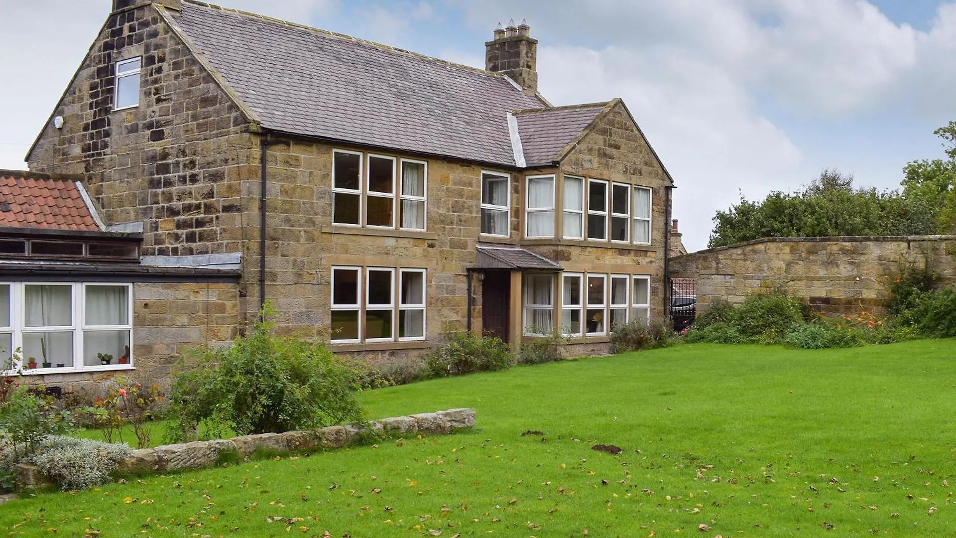 Liverton Lodge Farmhouse Skinningrove